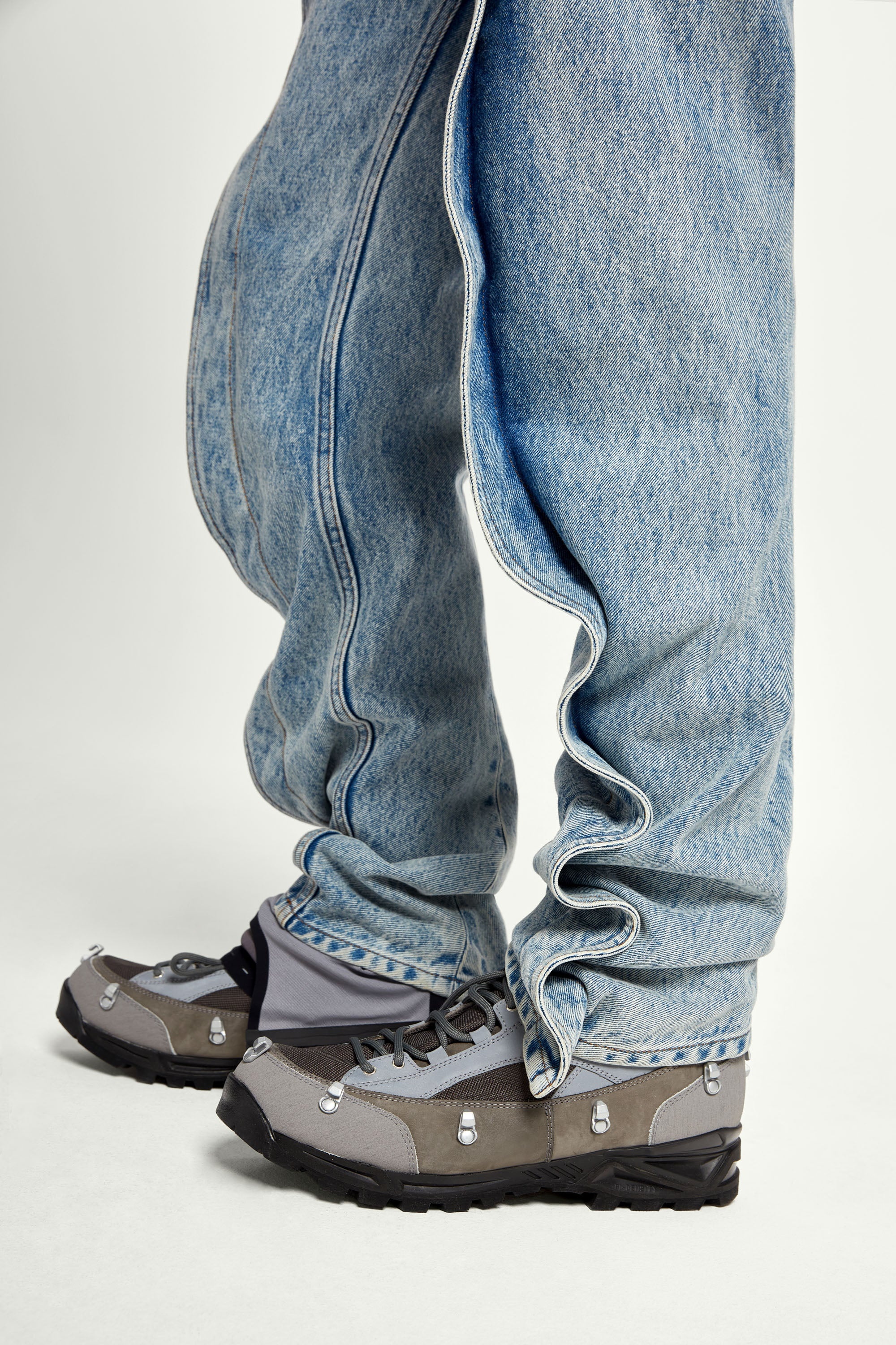 Slim Banana Jeans - 10