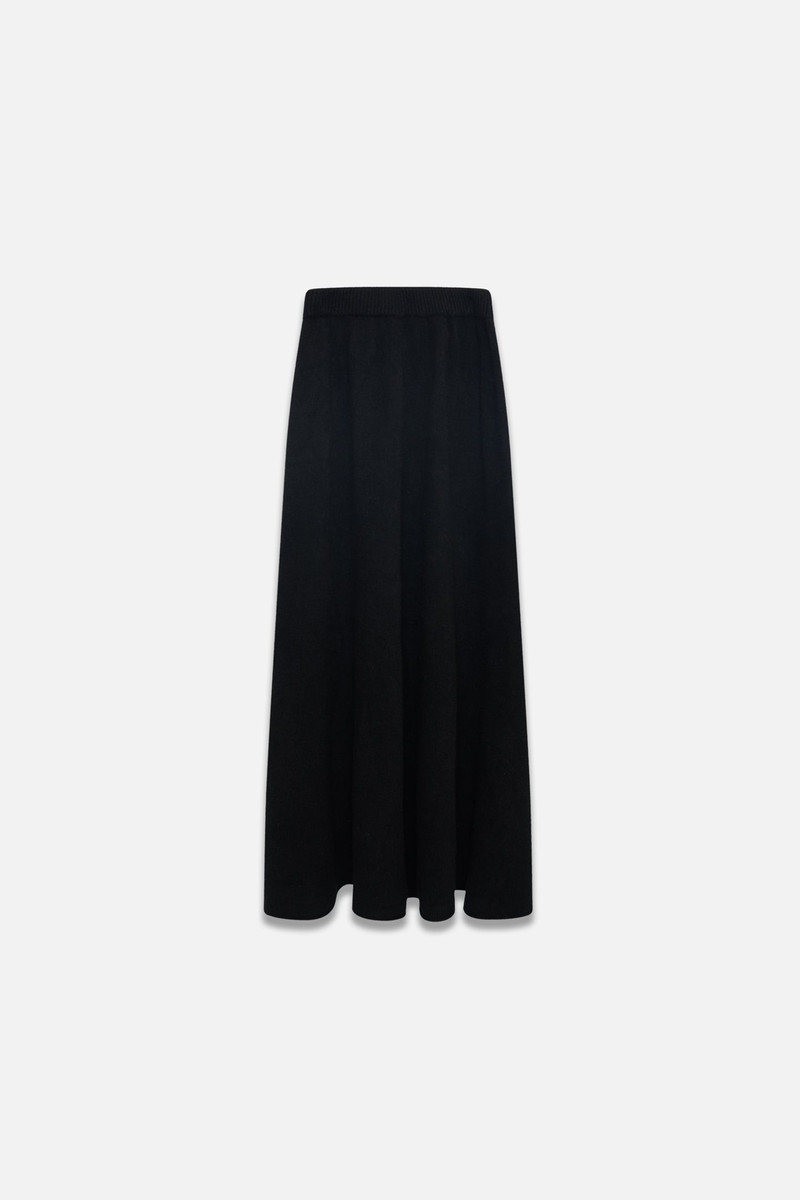 SIDE SLIT SKIRT 1