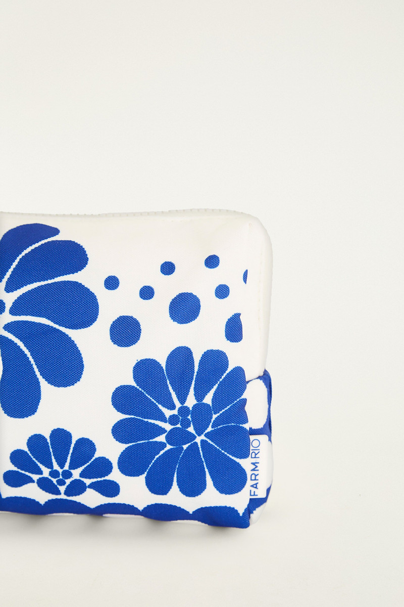 FARM RIO Blue Macaw Striped Pouch Bag outlook