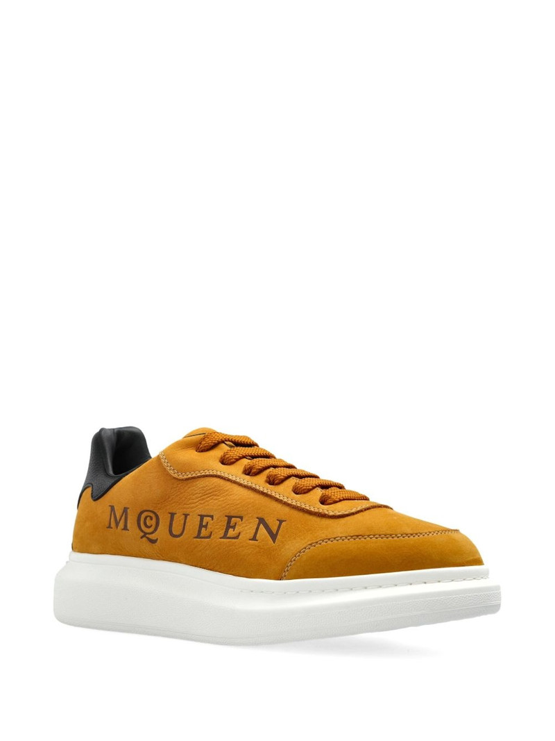 Oversized sneakers 4