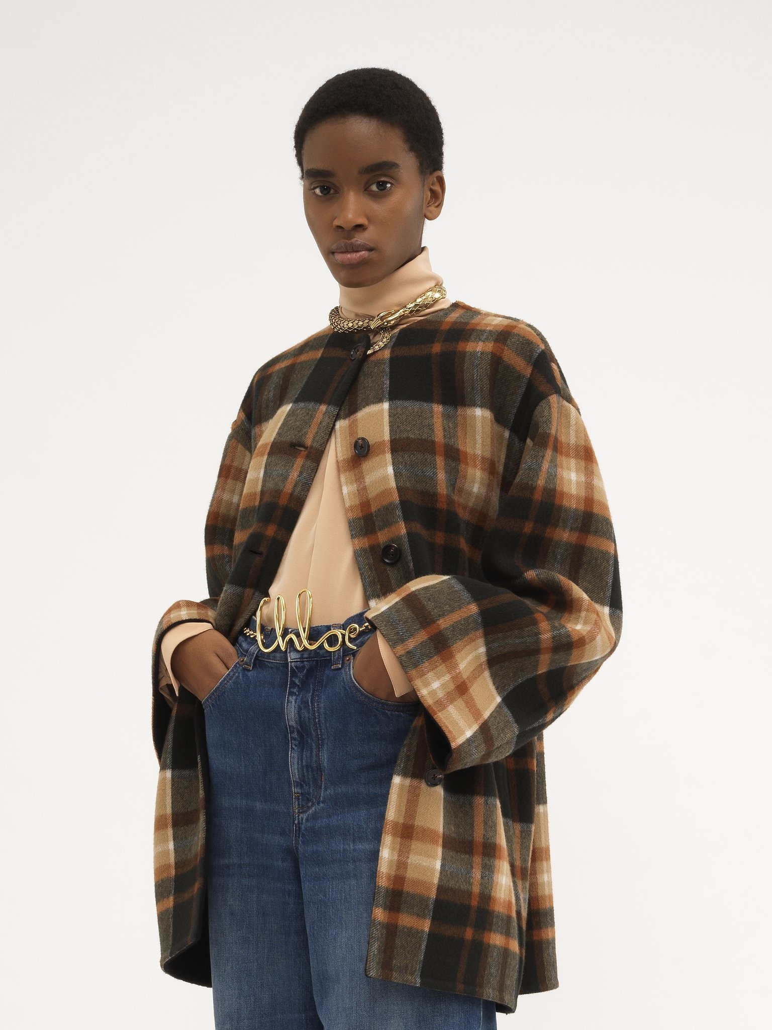 MID-LENGTH COAT IN CHECKED WOOL - 6