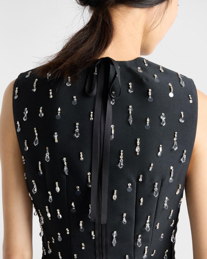 Embroidered scuba dress 4