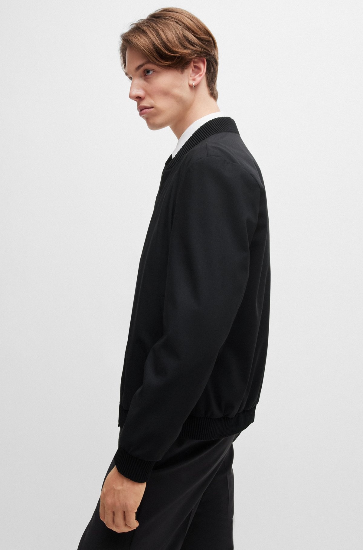 SLIM-FIT JACKET IN PERFORMANCE-STRETCH CLOTH - 6