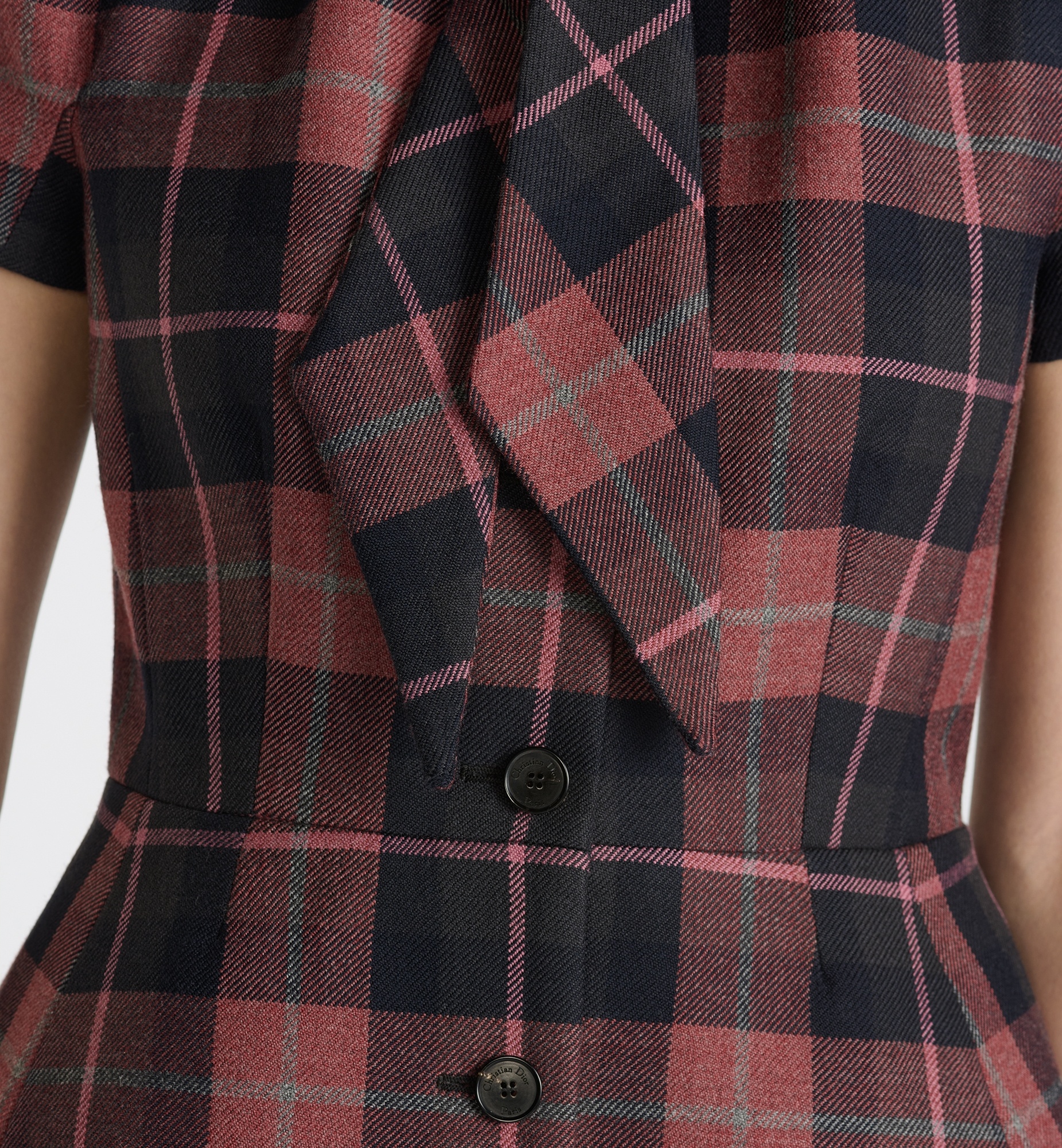 Fitted Short-Sleeved Jacket - 3