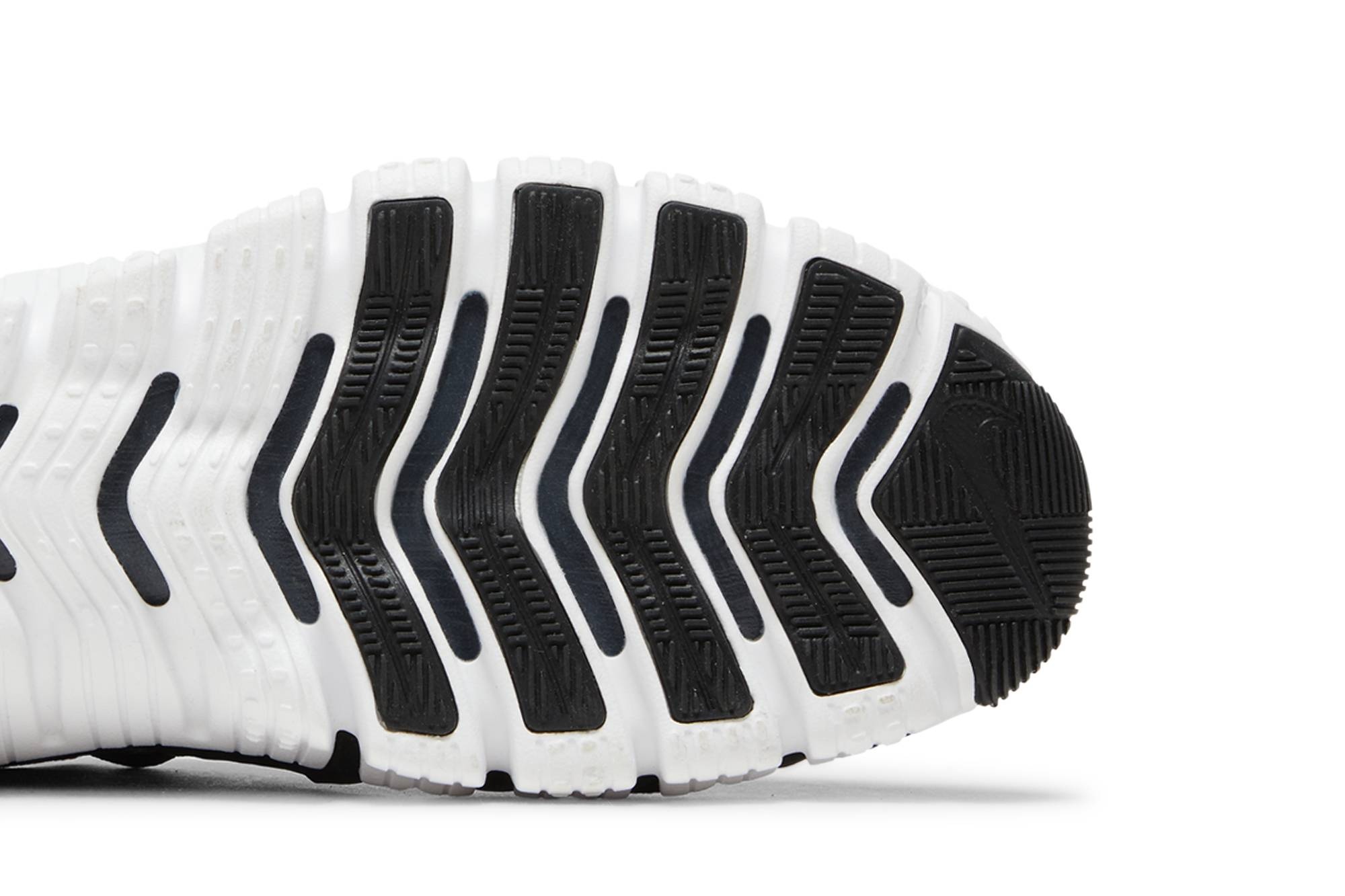 Free Metcon 5 'Black White' - 5