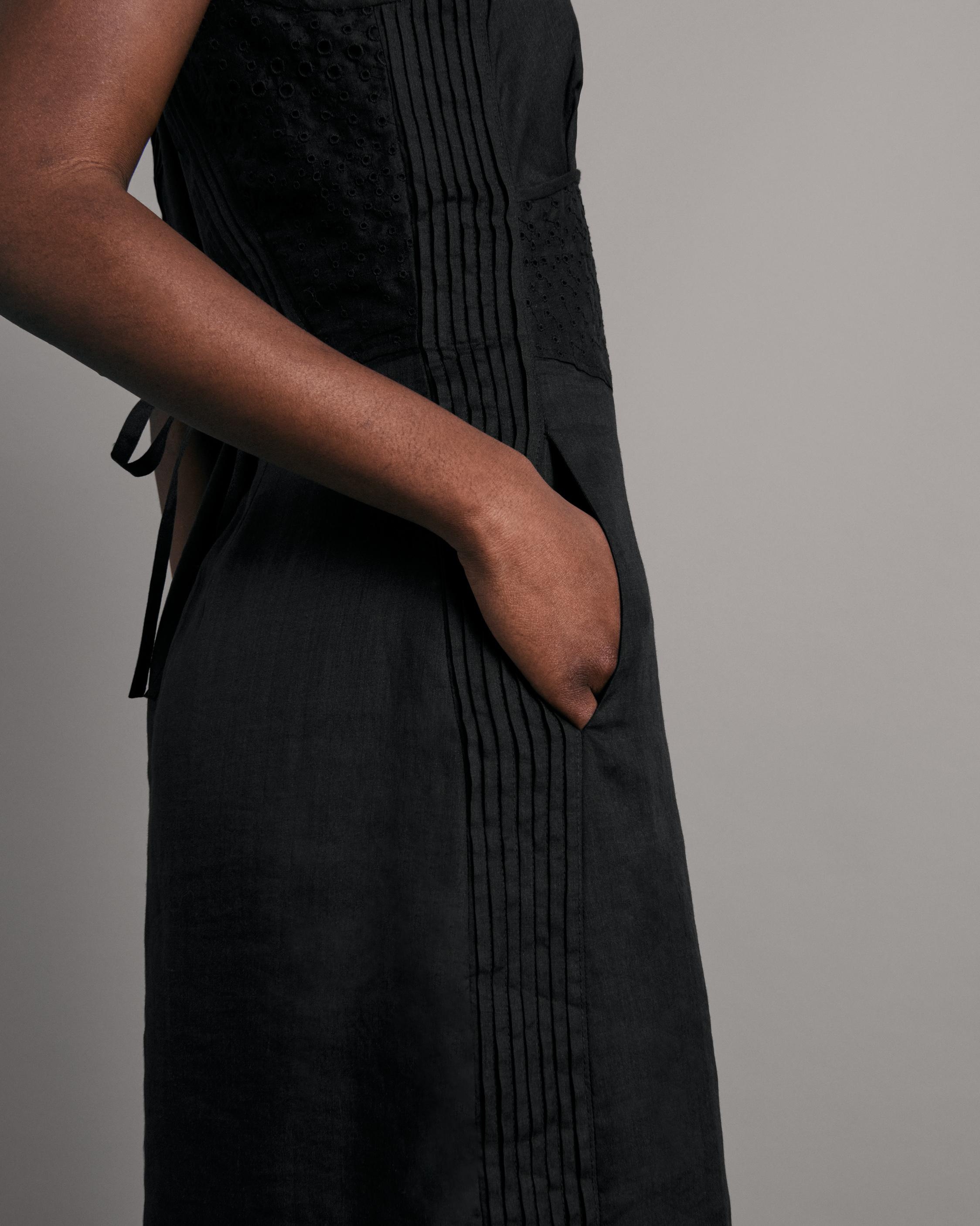 Criseli Midi Dress
Linen Dress - 4