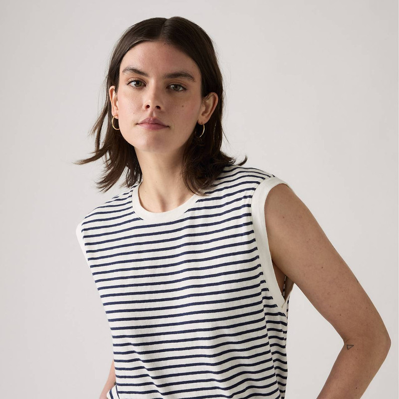 BOXY TANK 5