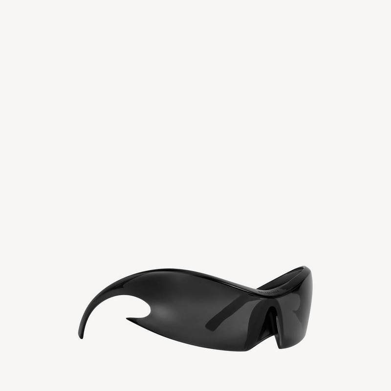 Speed Sunglasses in Black 4