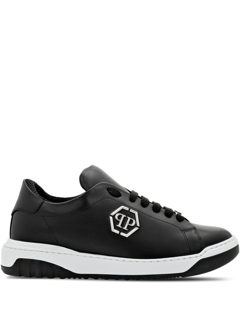logo-appliquÃ© leather sneakers 1
