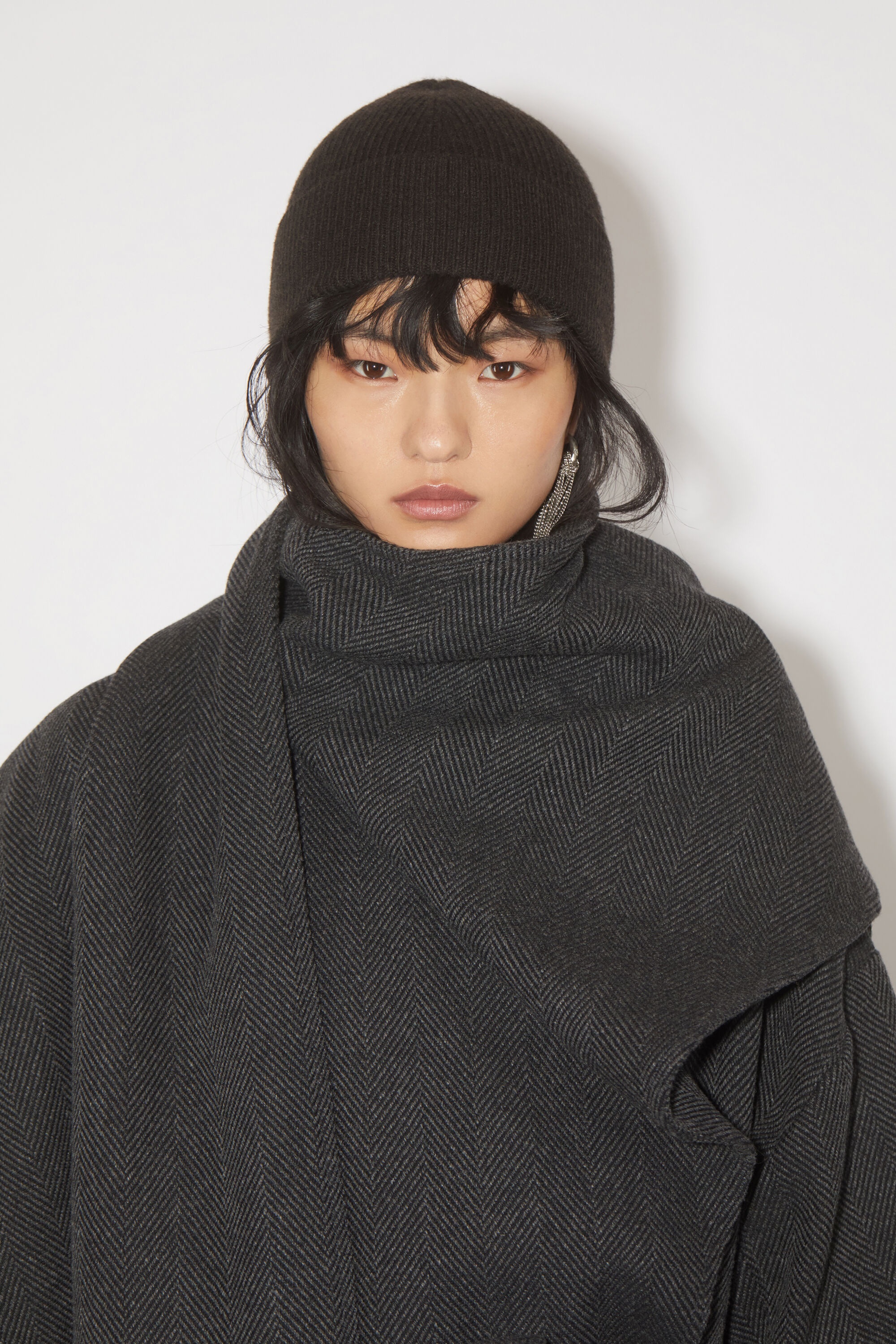 Wool cashmere beanie - Dark brown - 2