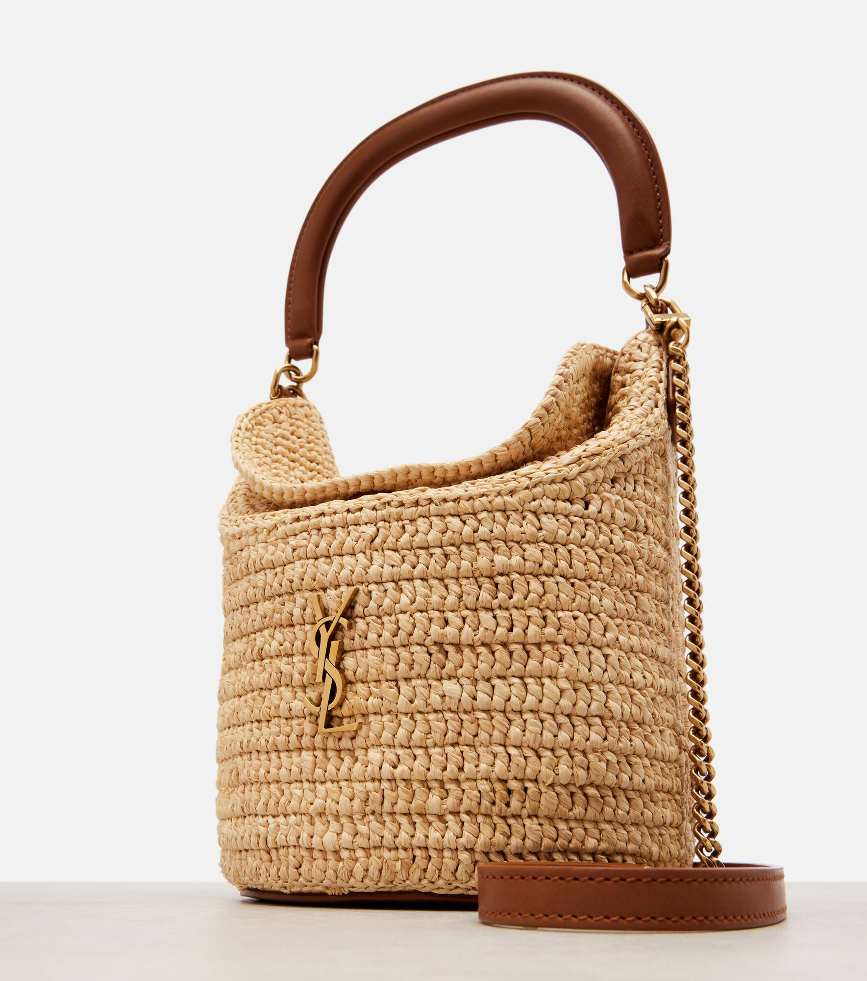 Gaby leather-trimmed raffia bucket bag - 6