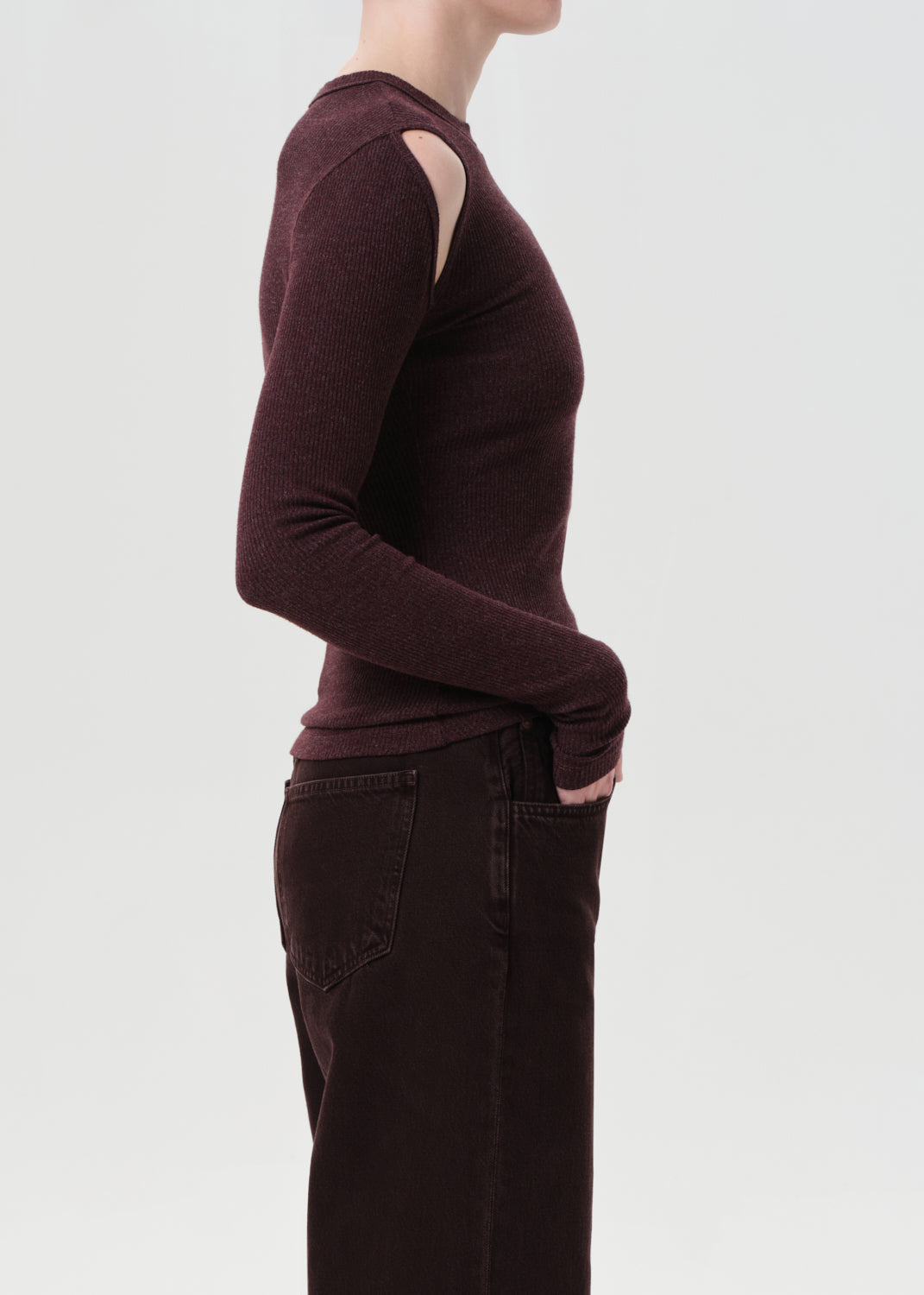 PIERCE LONG SLEEVE TEE IN RAISIN - 3