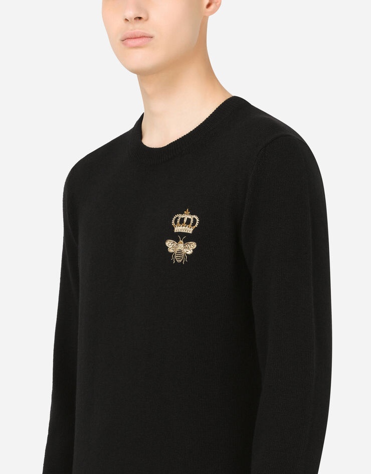 Round-neck wool sweater with embroidery - 4