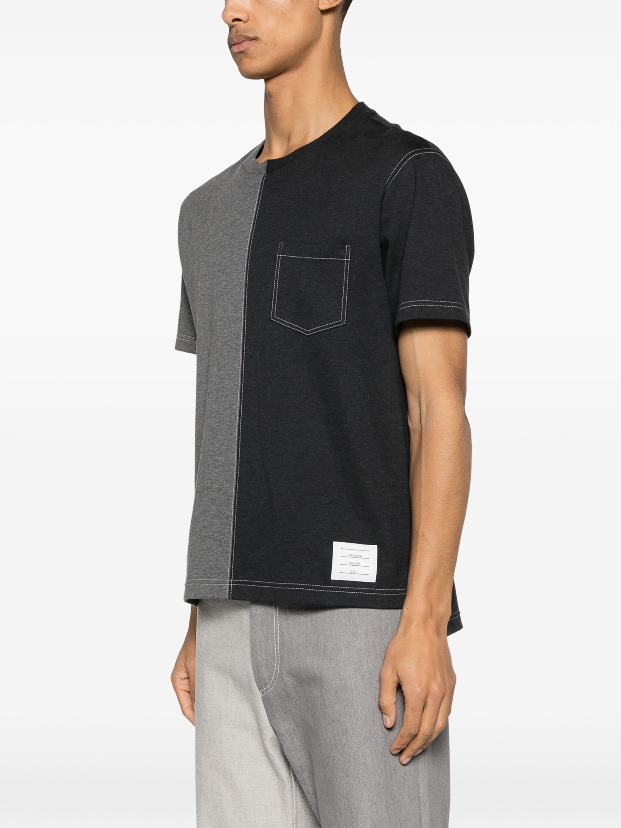 ★THOM BROWNE★ Funmix Contrast Stitching Short Sleeve T-Shi Funmix Cotton Milano Contrast Stitch Pocket Tee | Thom Browne