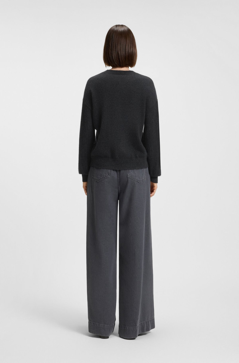 KNITTED SWEATER IN 100% CASHMERE 4