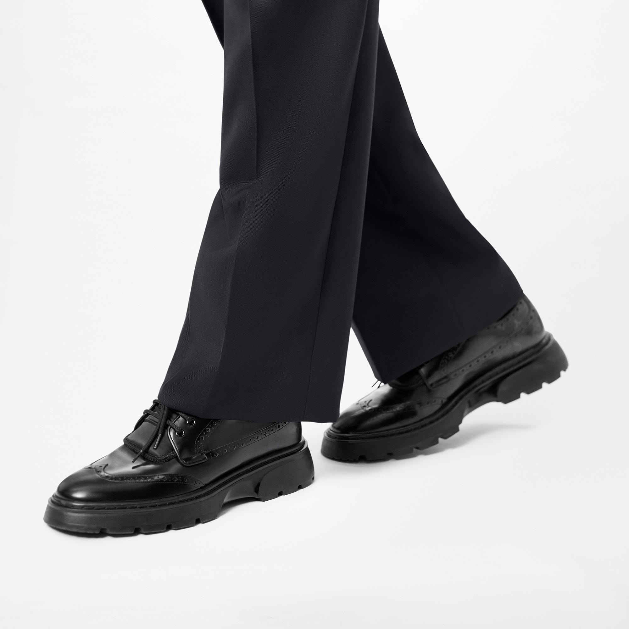 LV Bold derby - 2
