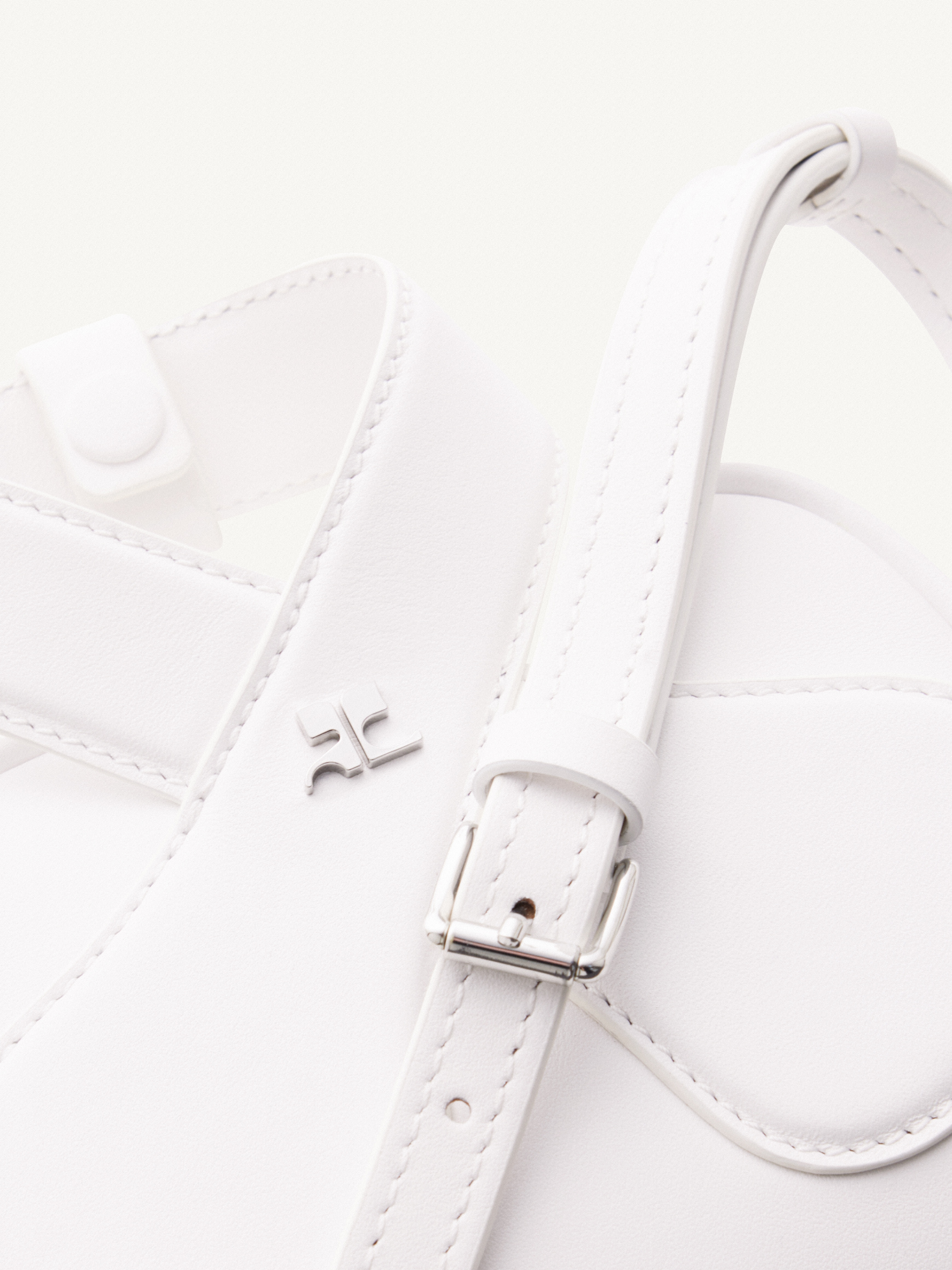 LOOP BAGUETTE LEATHER BAG - 4