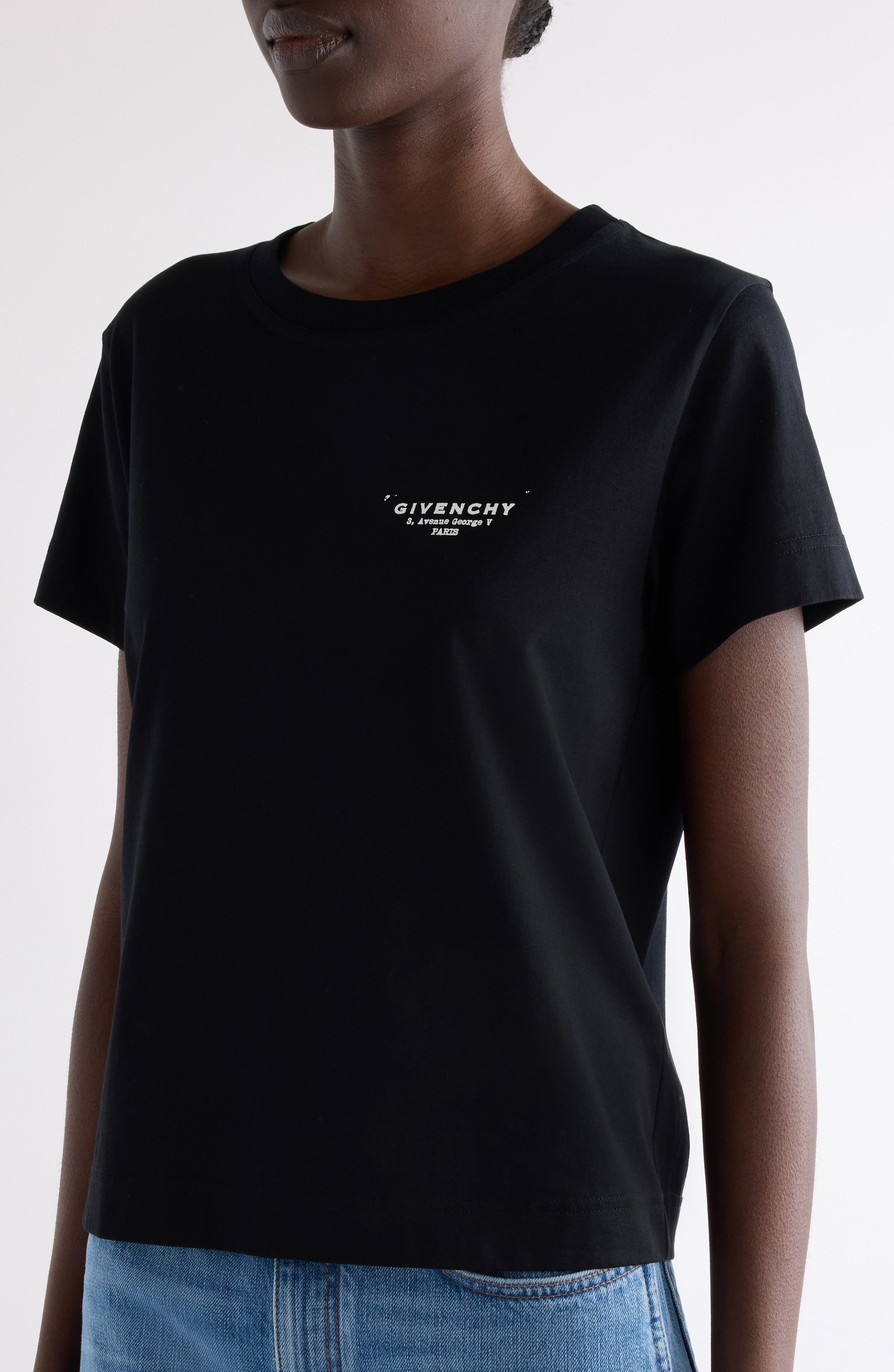 Givenchy Regular Fit Logo Graphic T-Shirt in Black at Nordstrom - 5