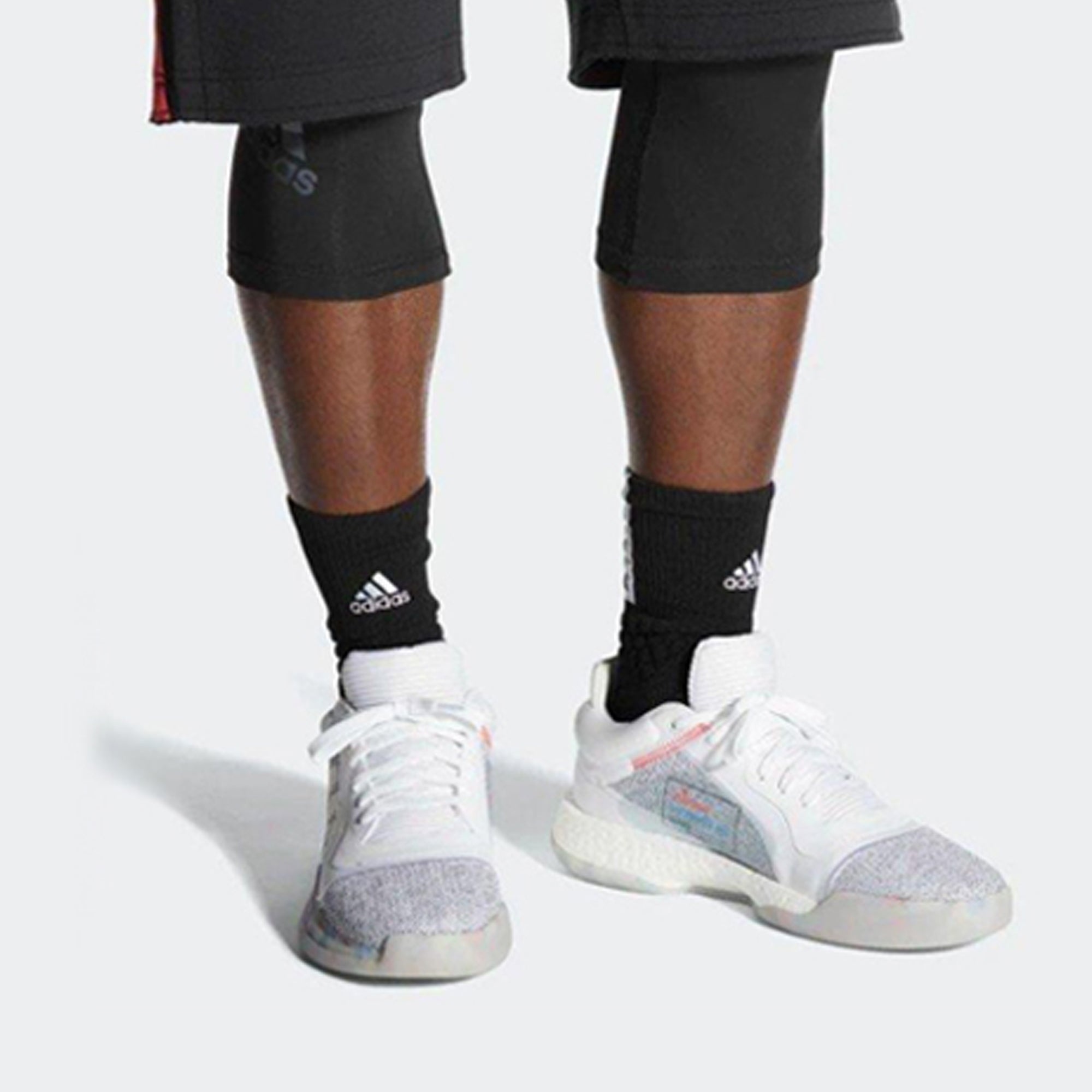 adidas adidas Marquee Boost Low Footwear White G27745 REVERSIBLE