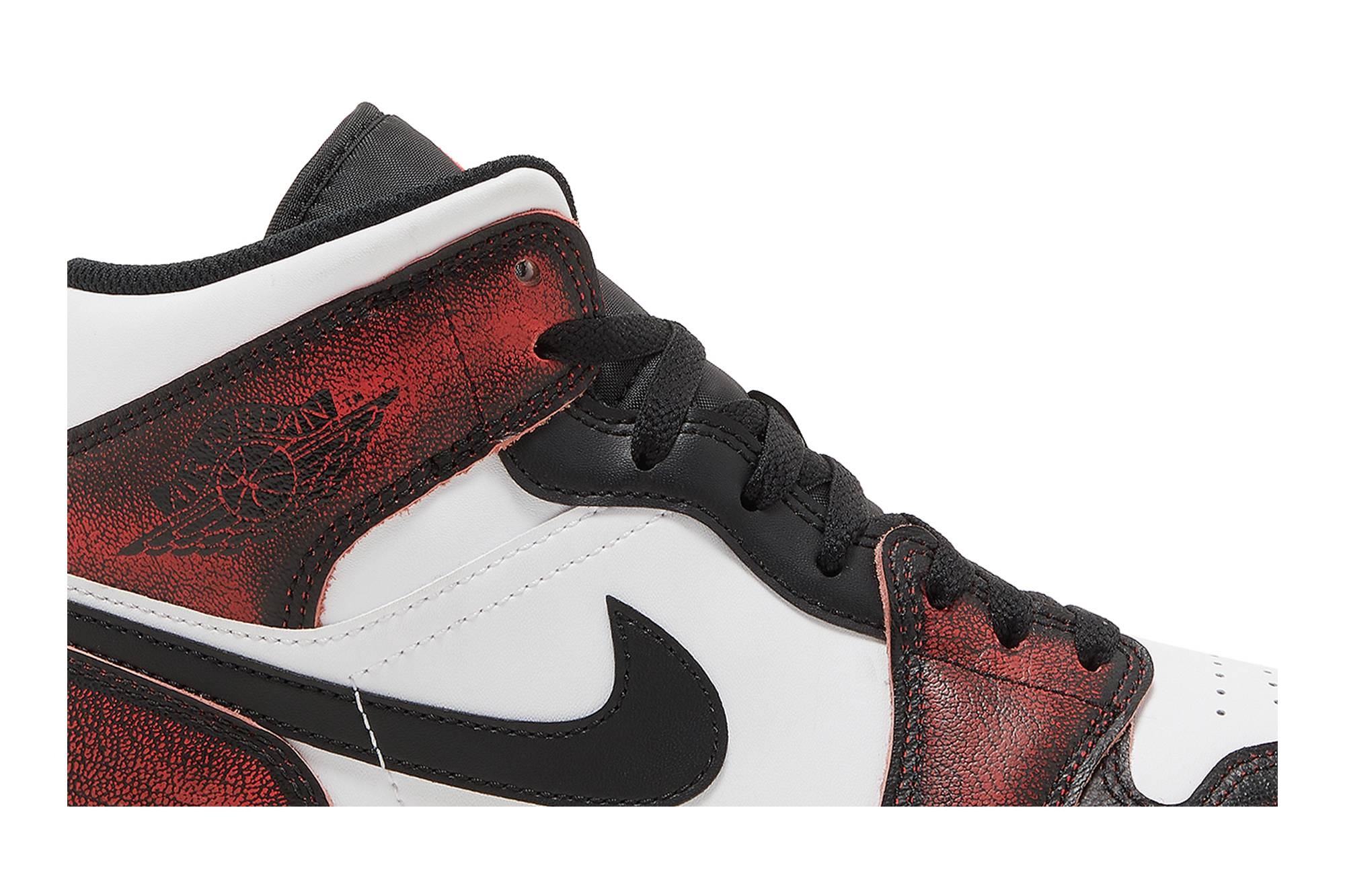 Air Jordan 1 Mid SE 'Wear-Away' - 2