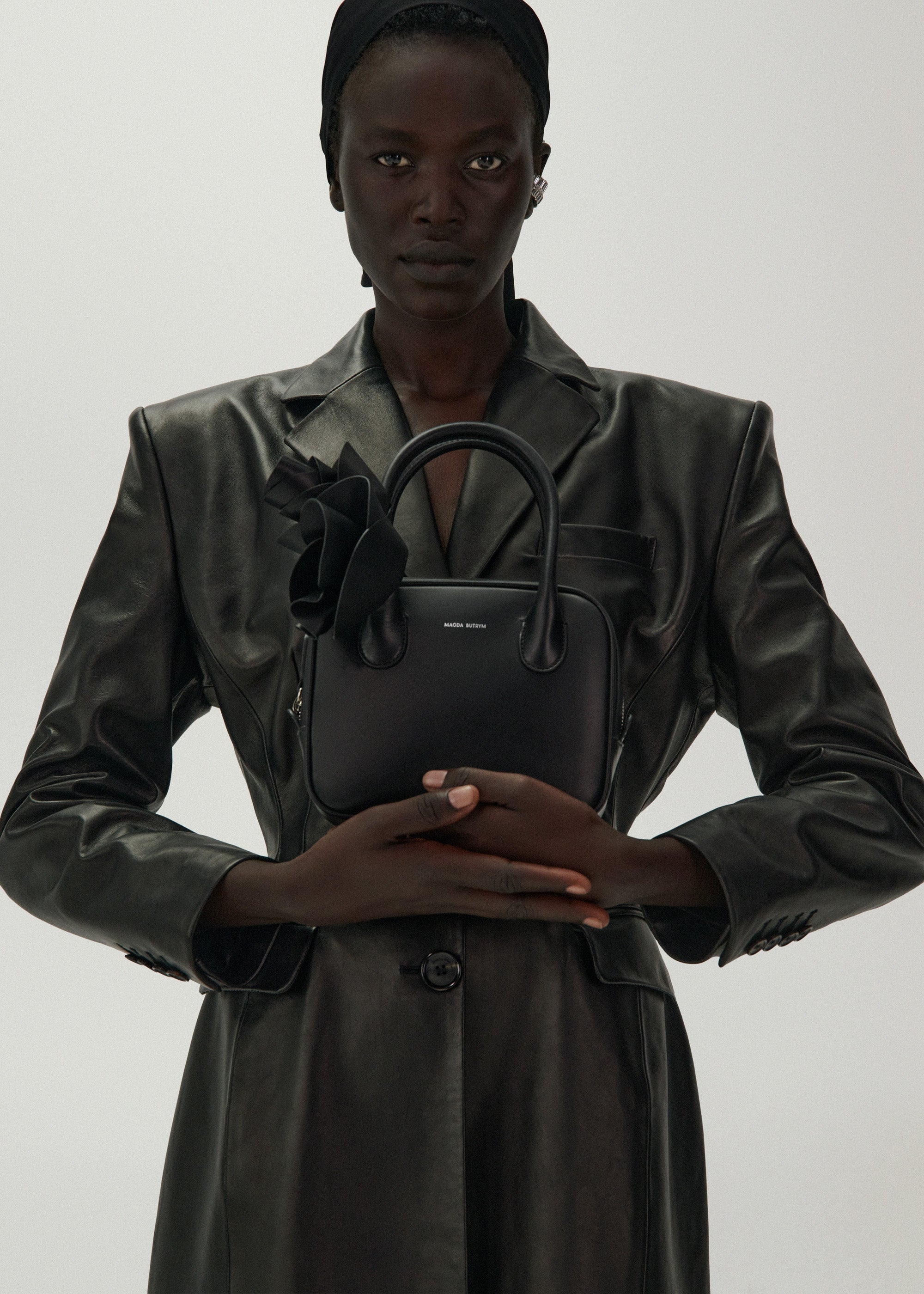 Brigitte square bag in black leather and silver - 5