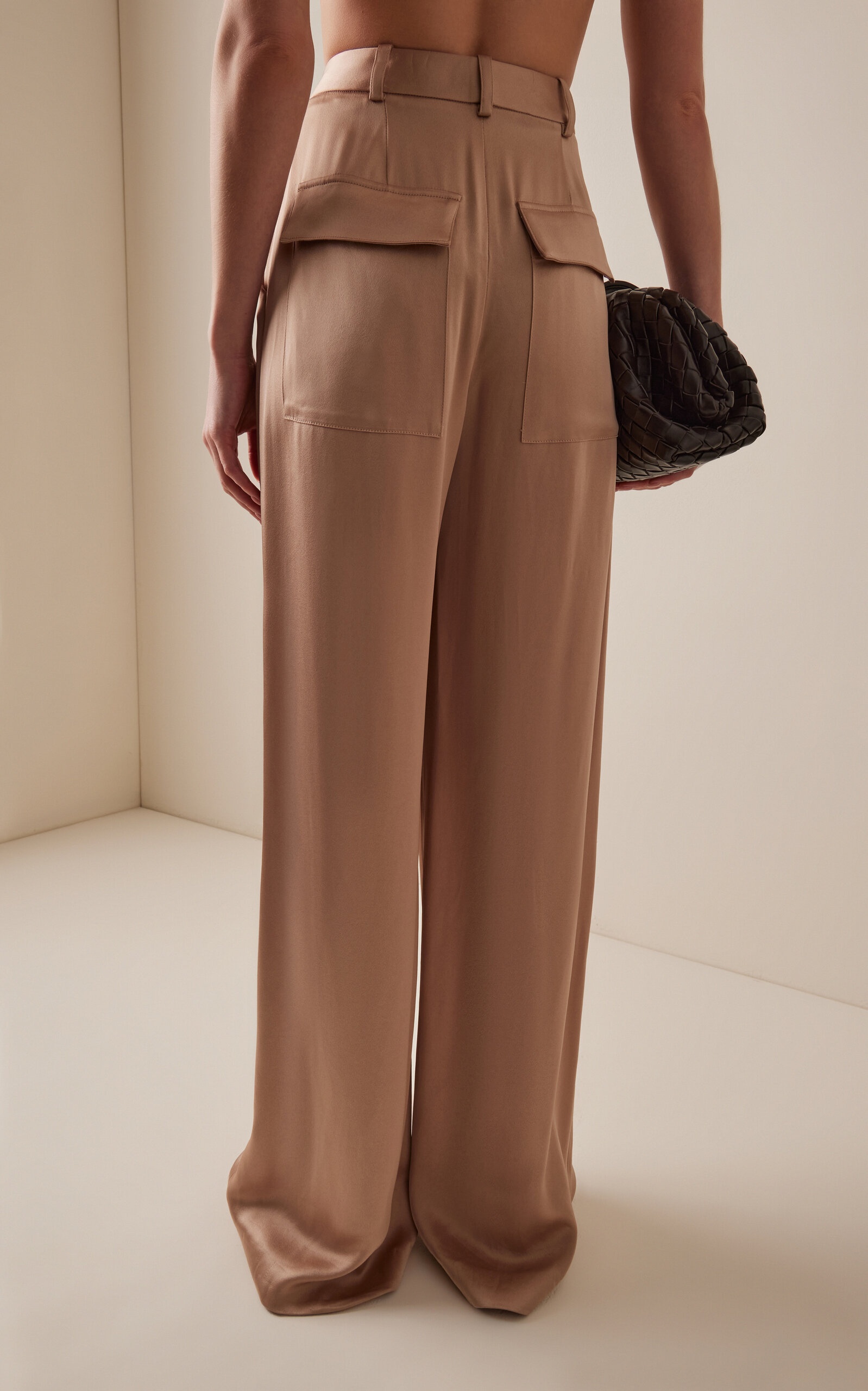 Pleated Satin Relaxed Pants neutral - 4