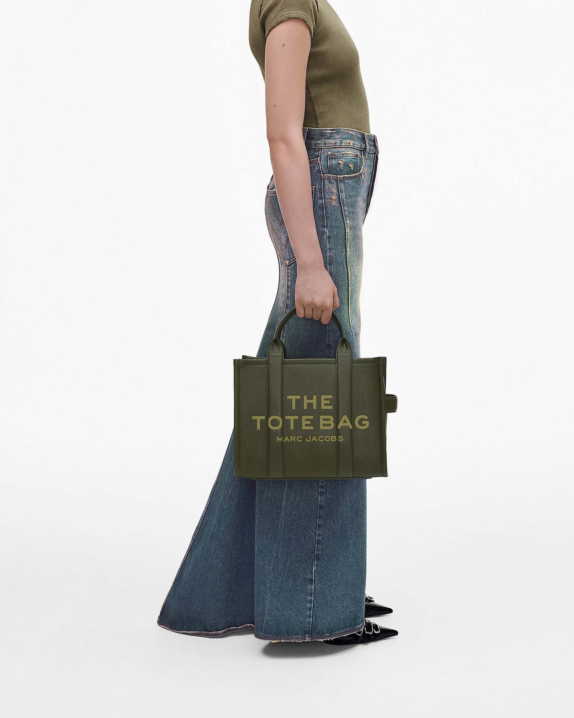 THE LEATHER MEDIUM TOTE BAG - 8