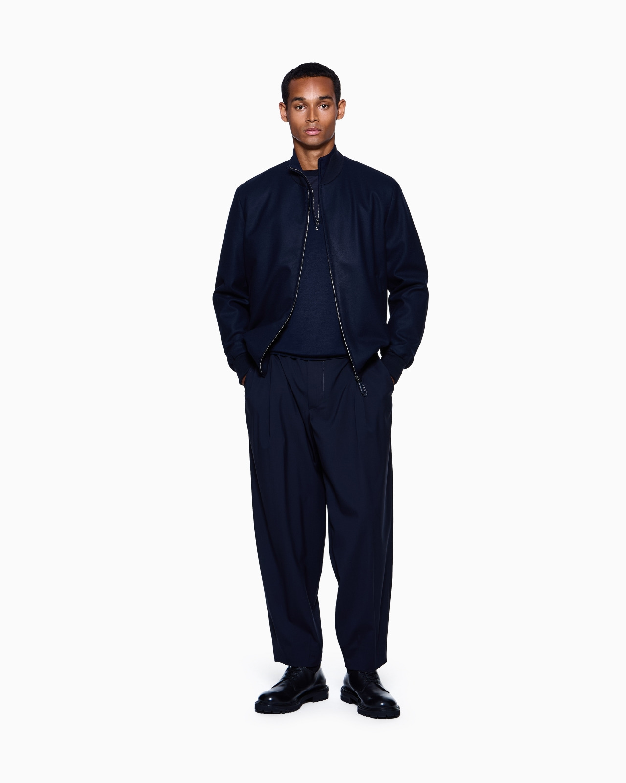SINGLE-PLEAT LIGHTWEIGHT WOOL-CANVAS TROUSERS - 2