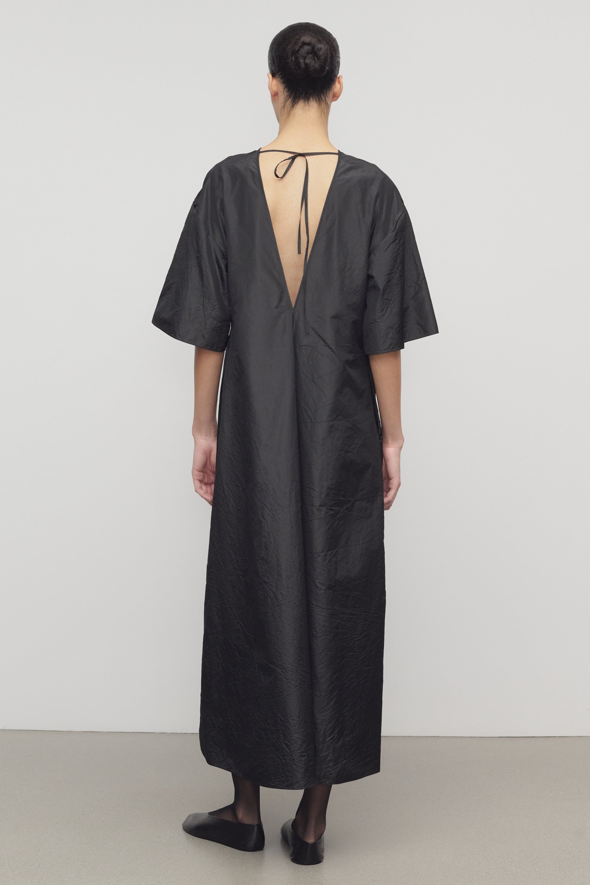 Mia Dress in Silk - 5