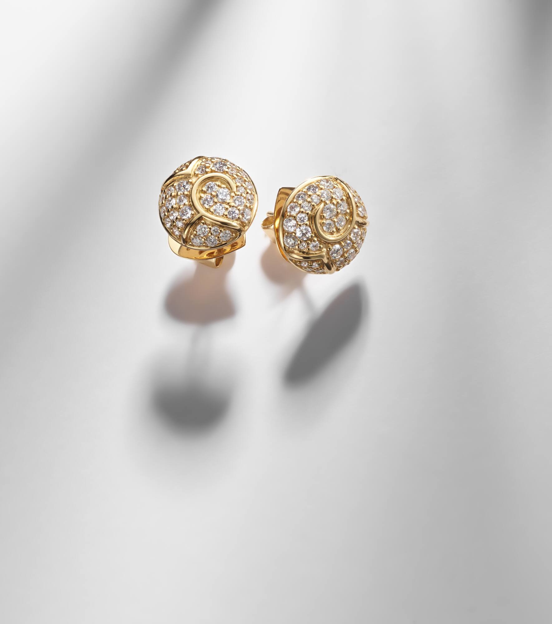 Onda Boule 18kt gold stud earrings with diamonds - 5
