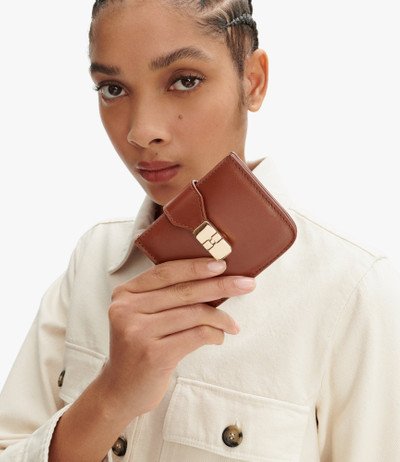 A.P.C. GRACE ACCORDÉON CARDHOLDER outlook