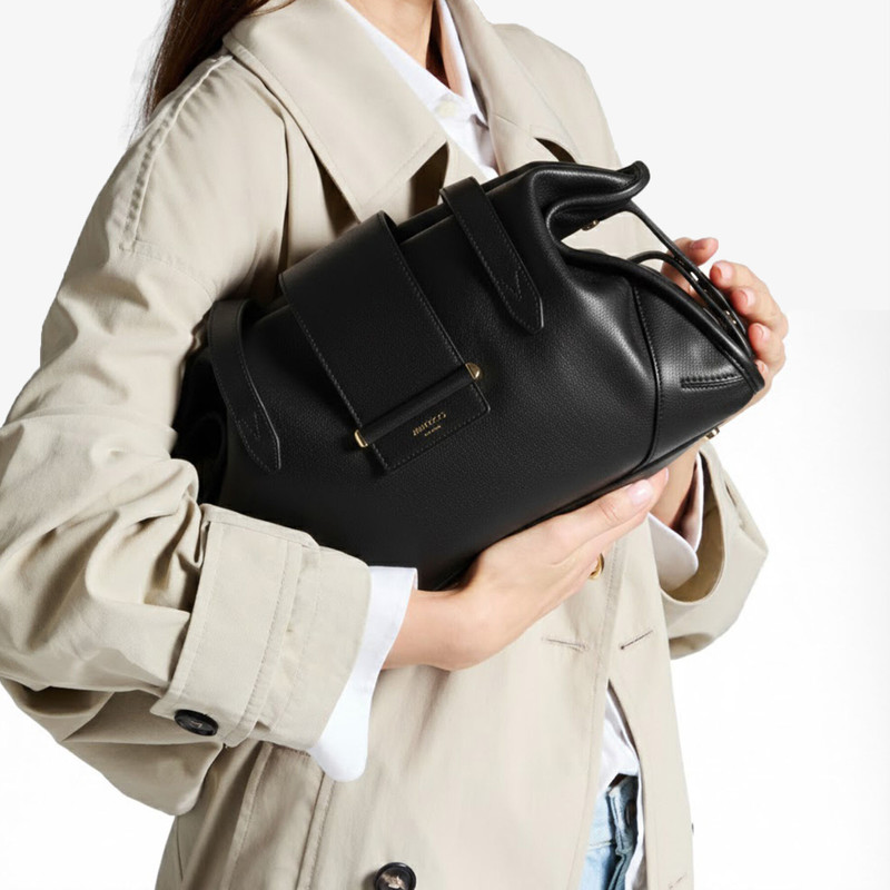 JIMMY CHOO Bar Holdall Medium
Black Biker Leather Holdall Bag outlook