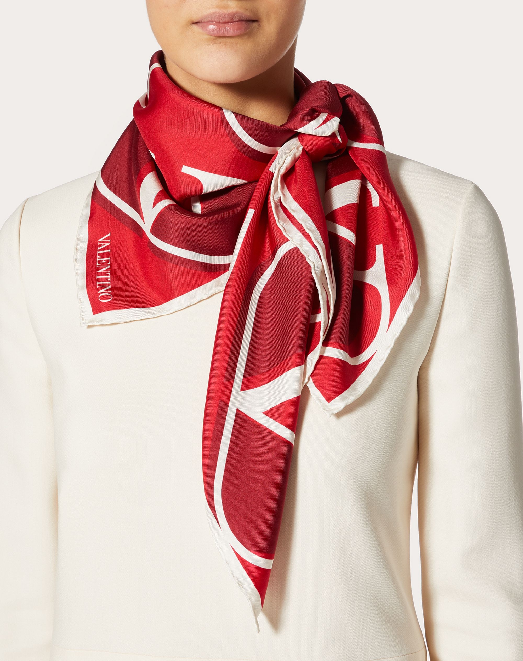 VLogo Signature print silk foulard 90x90 cm - 4
