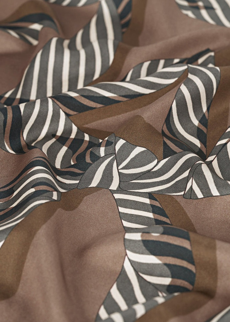 Knotted monogram silk scarf brown 4