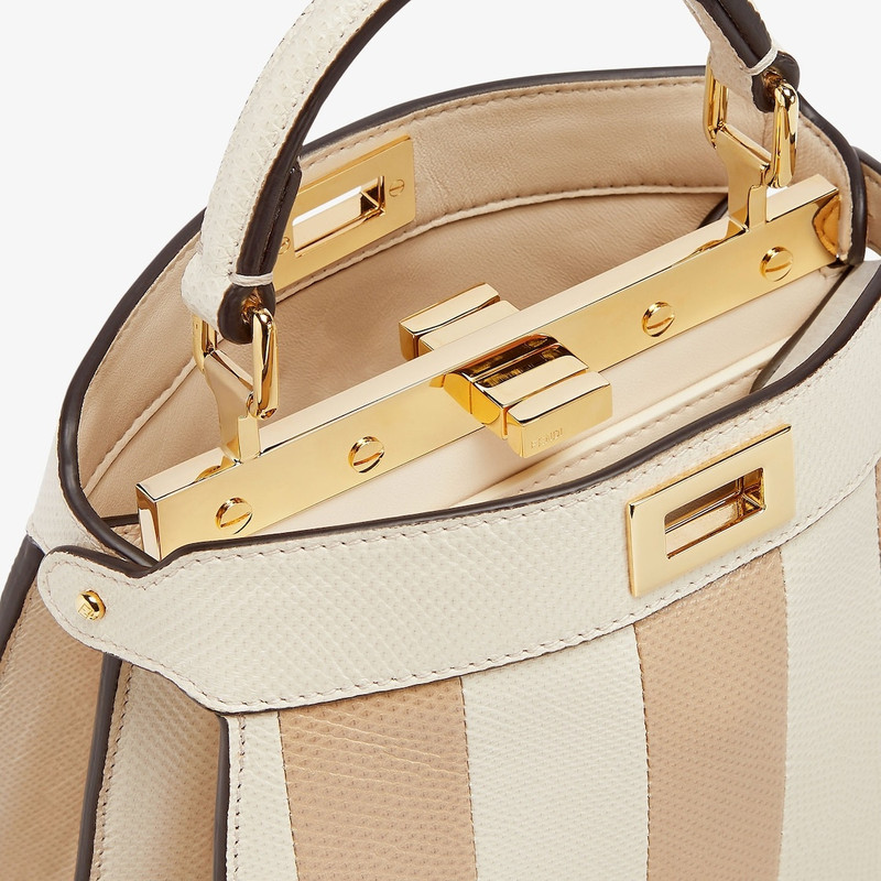 Peekaboo ISeeU Petite 5