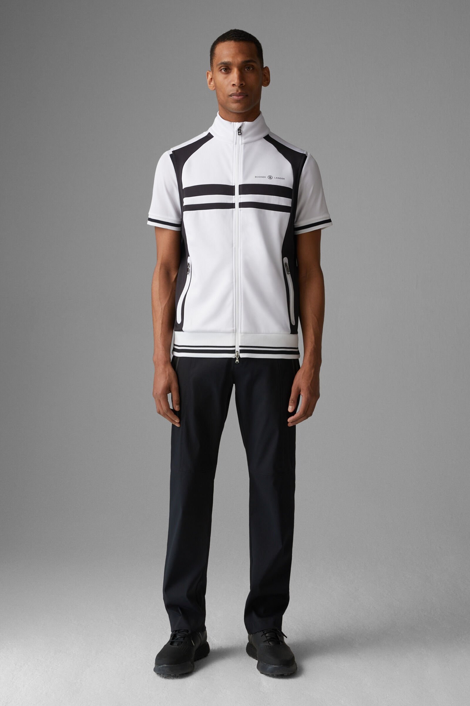 Boern Vest in White/Black - 4