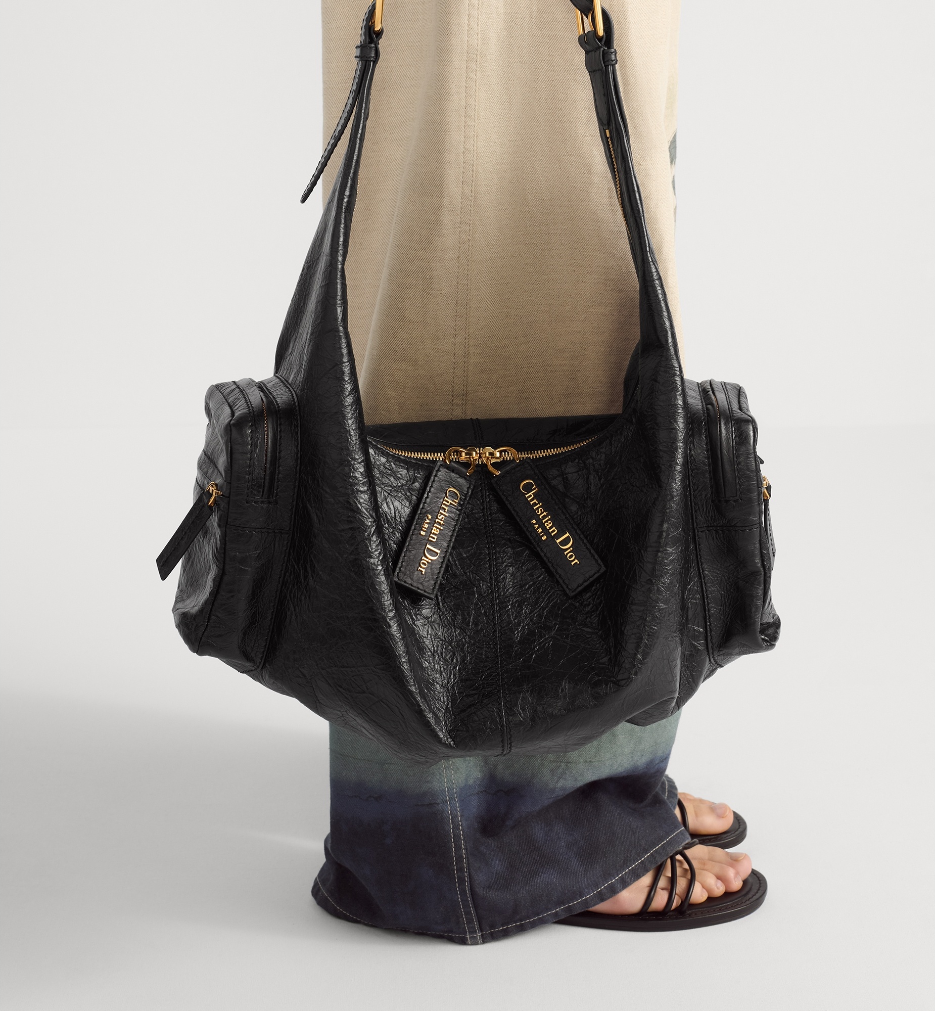 Dior Medium Grand Tour Multipocket Bag | REVERSIBLE