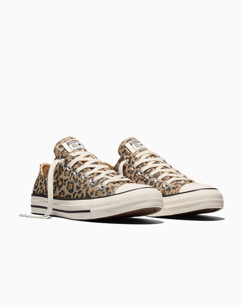 Chuck Taylor All Star Leopard Jacquard 3