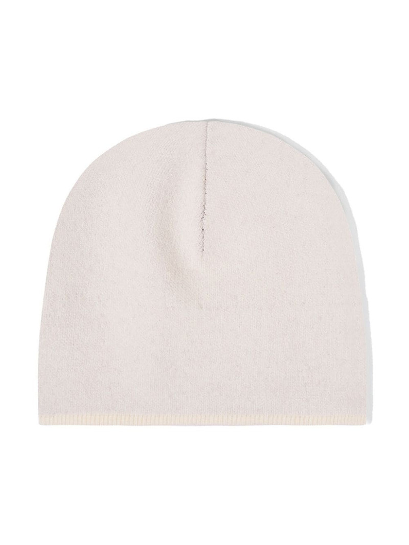 PERFECT MOMENT Star beanie outlook