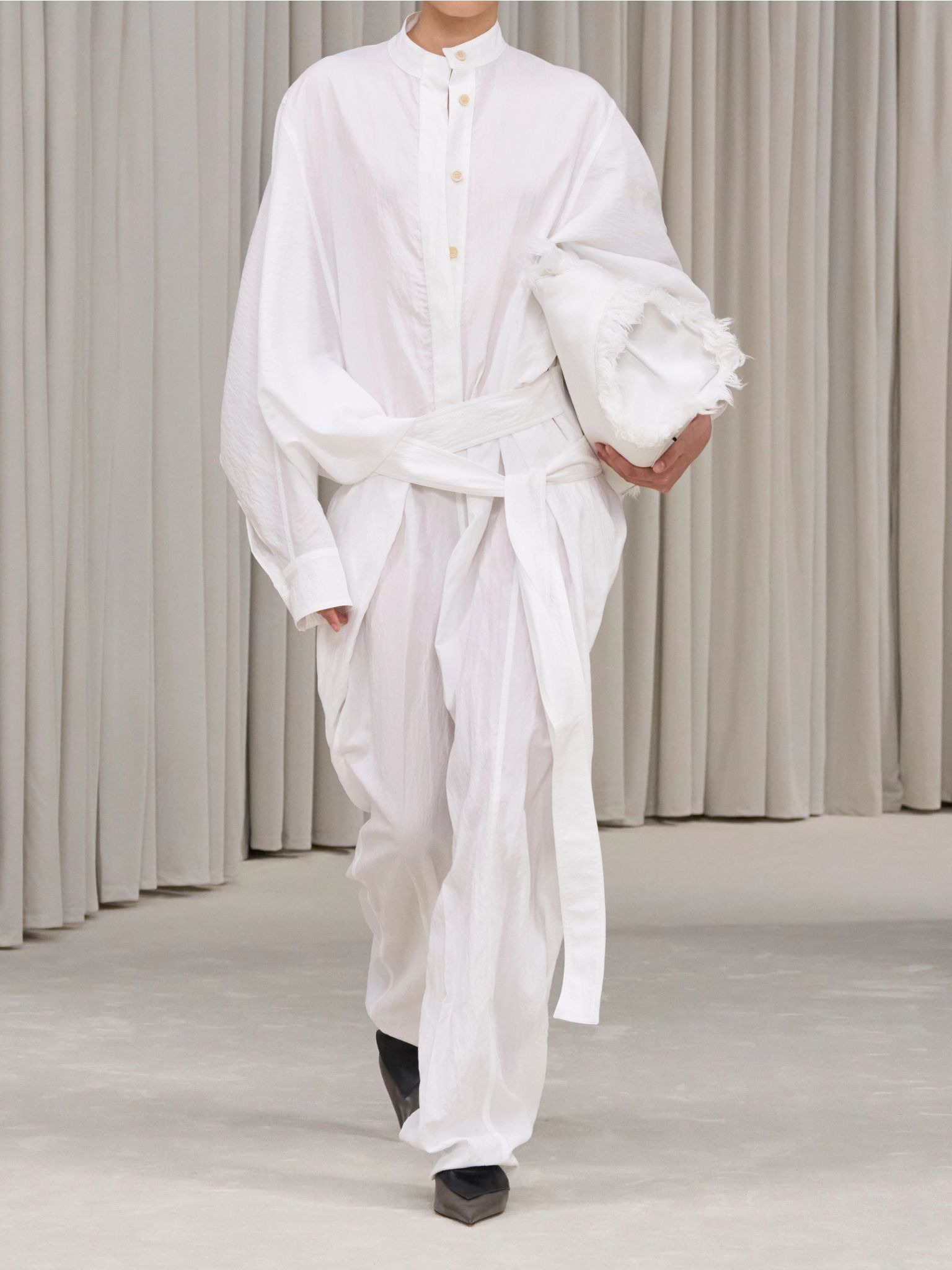 Belted crinkled-shell jumpsuit White - 4