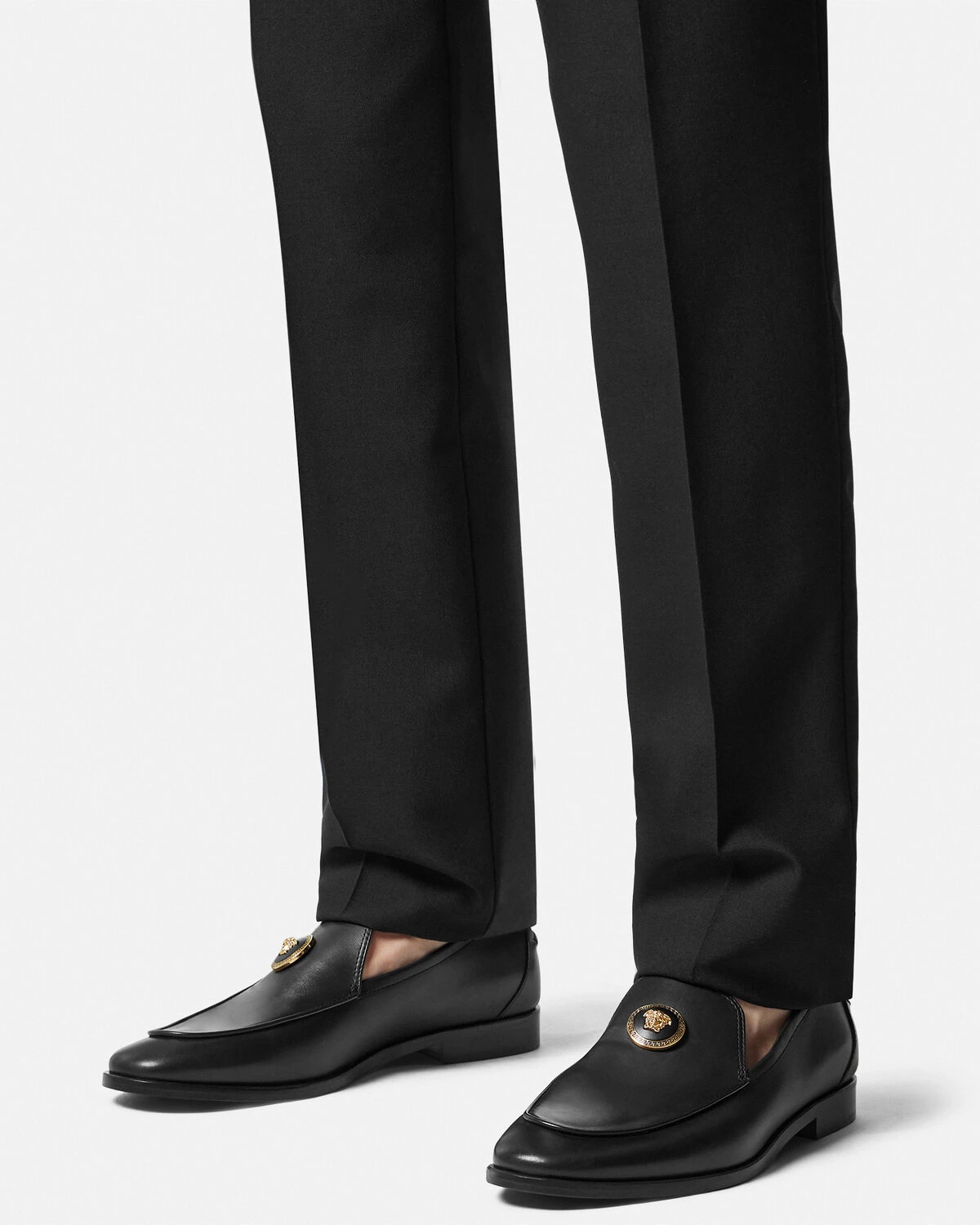 Medusa Leather Slippers - 3