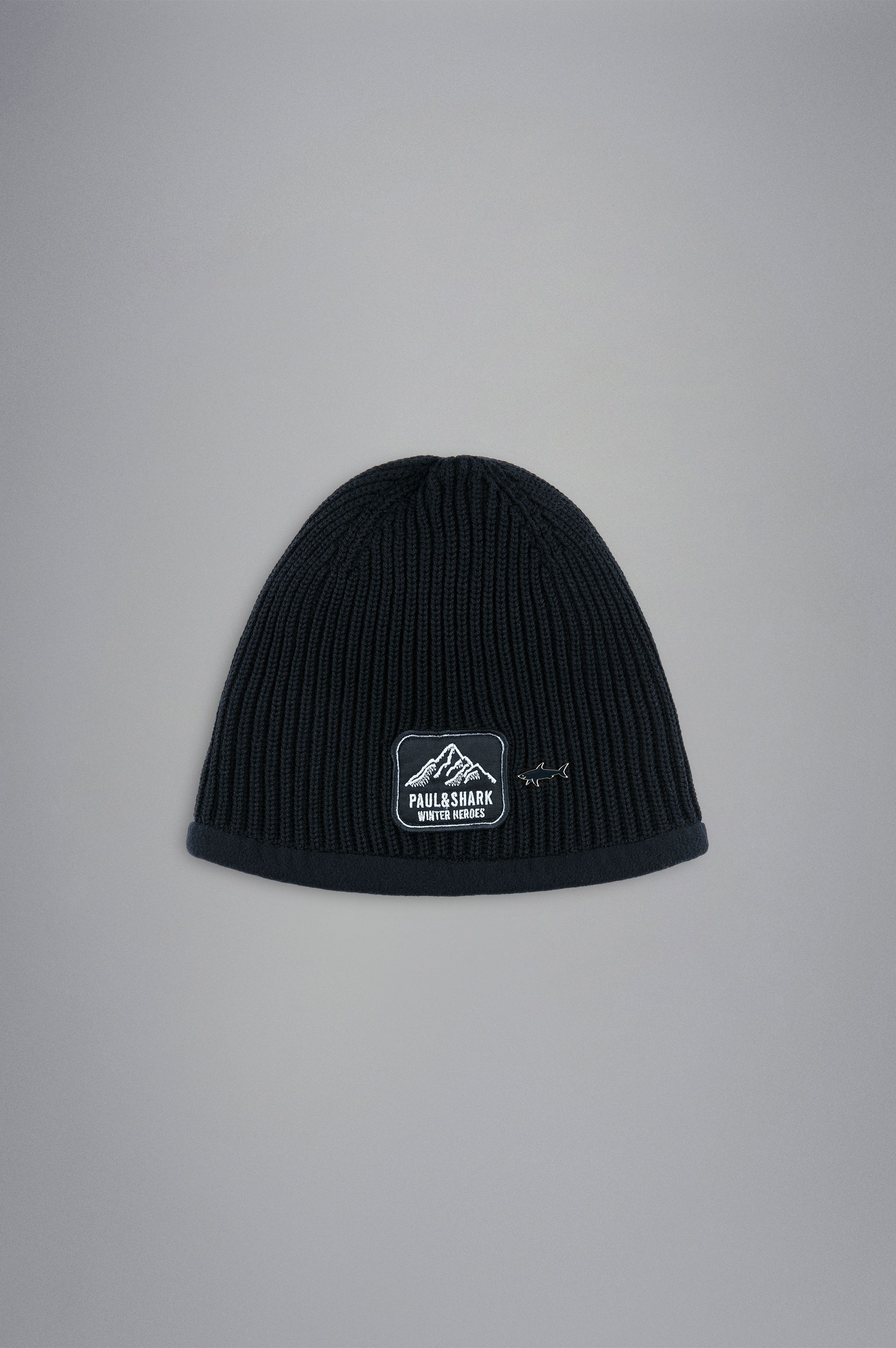 WOOL BEANIE WITH WINTER HEROES EMBROIDERY - 2