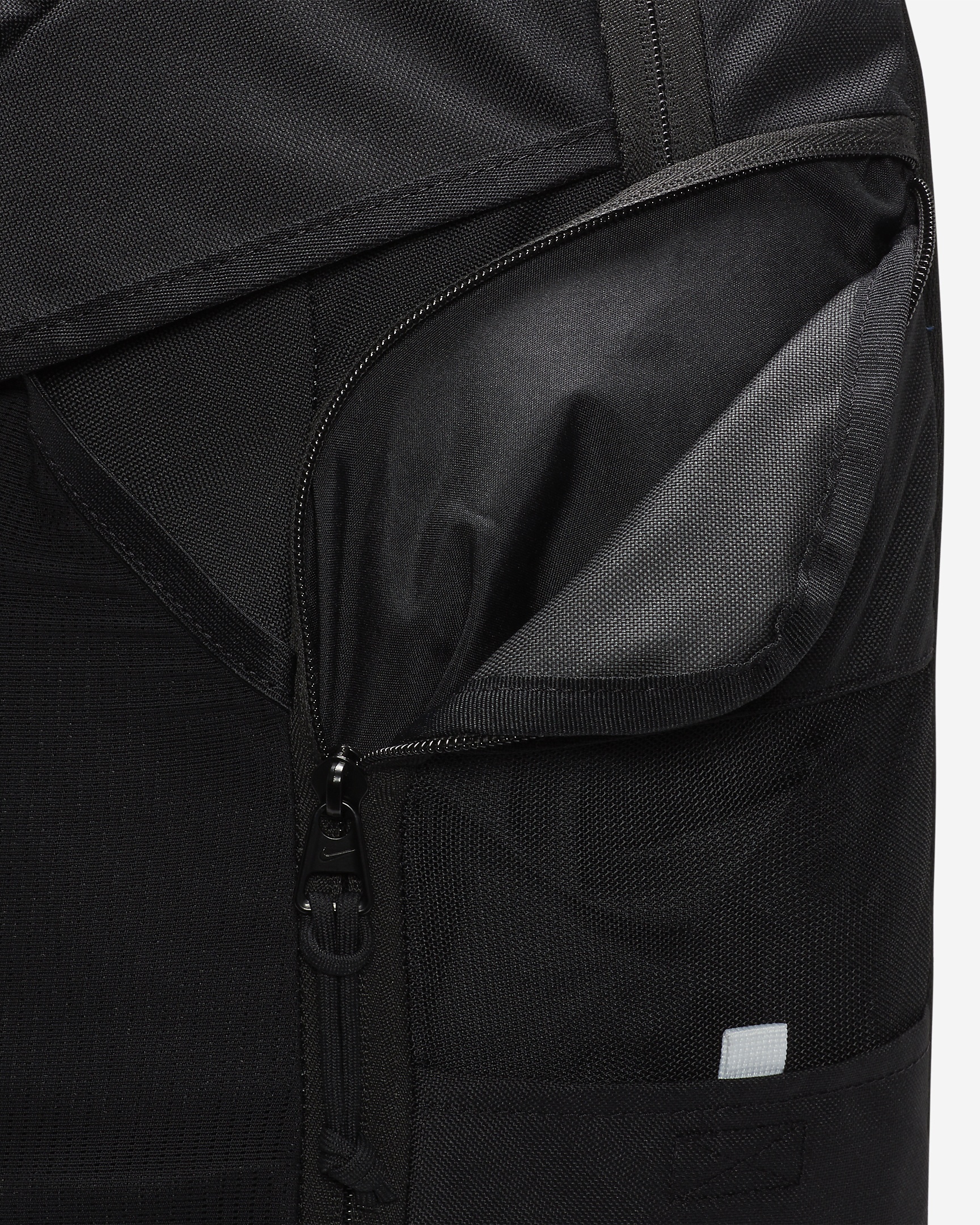 Nike Academy Team Backpack (30L) - 8