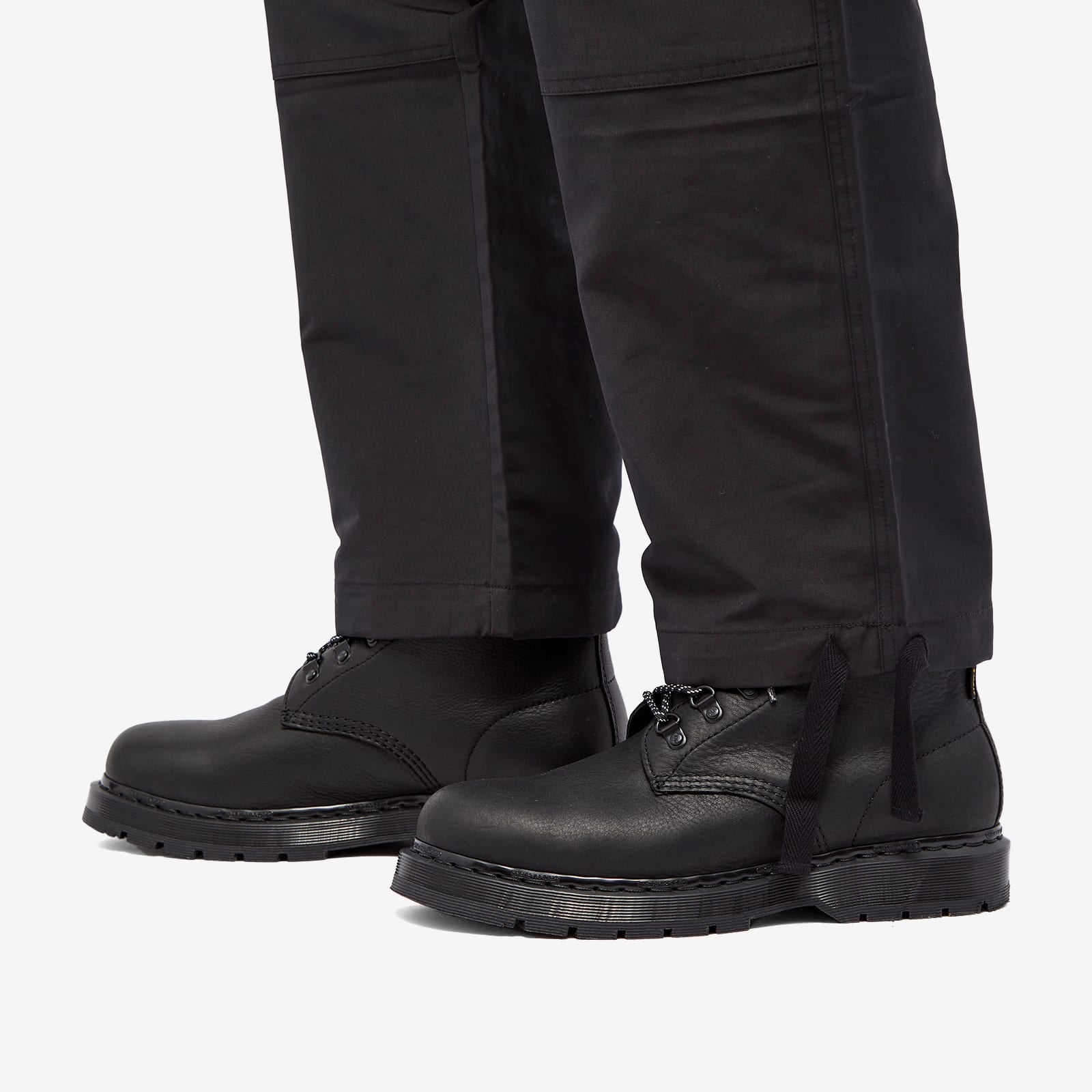 Dr. Martens Dr. Martens 939 6 Eye Boot REVERSIBLE