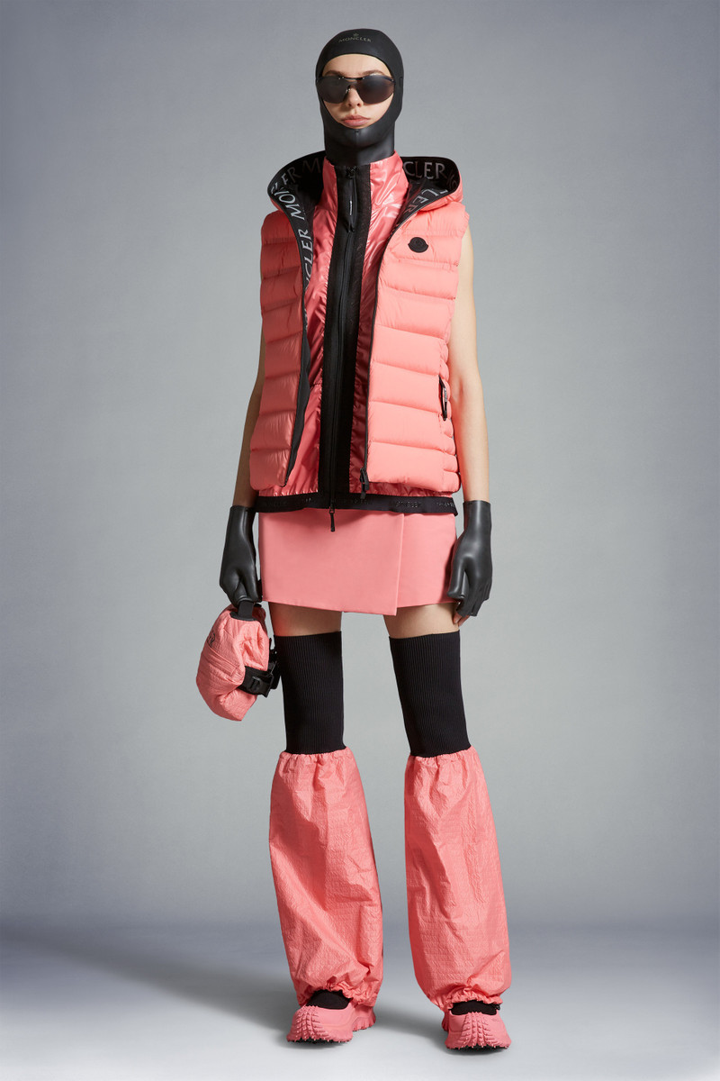 Moncler Aliterse Down Vest outlook