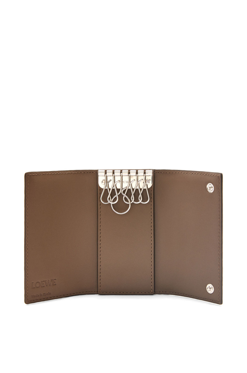 Loewe Key case in soft grained calfskin outlook
