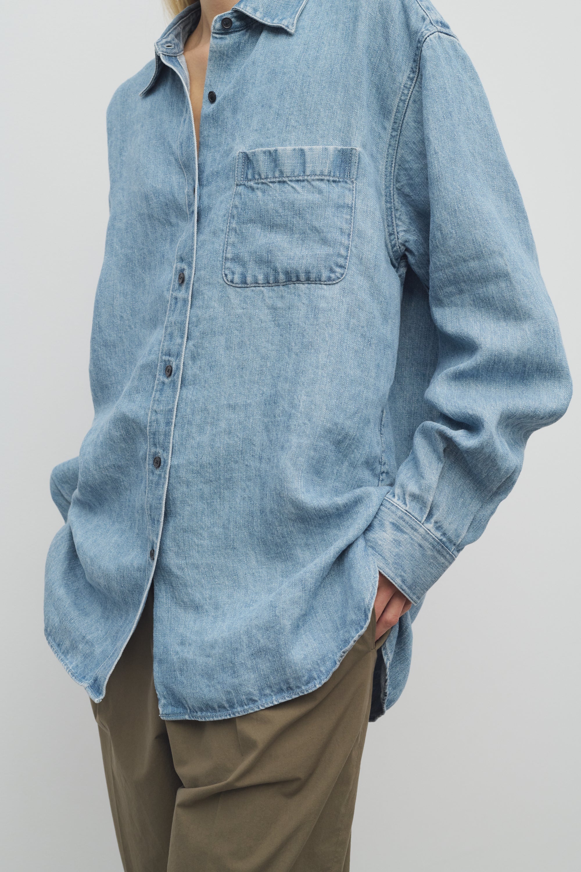 Nesson Shirt in Linen - 6