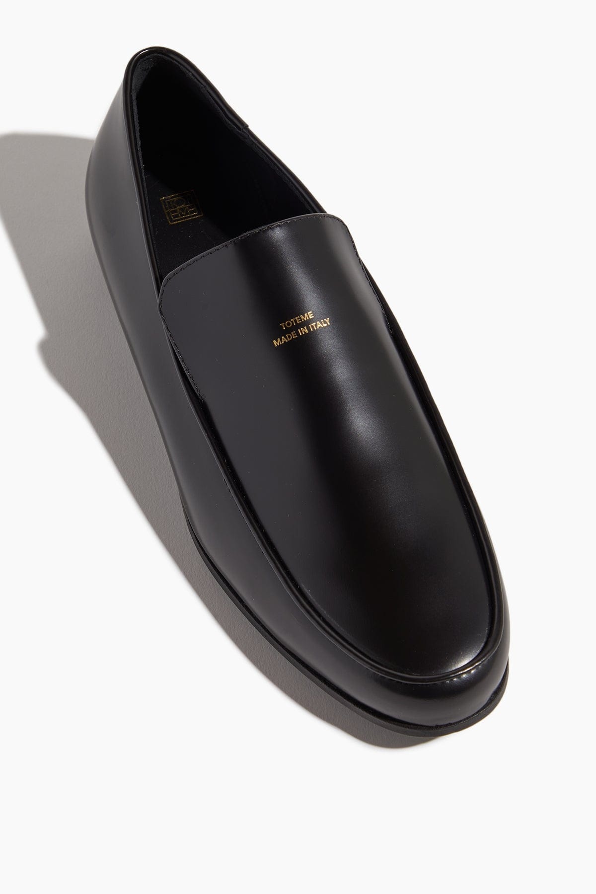 Totême The Oval Loafer in Black | hampdenclothing | REVERSIBLE