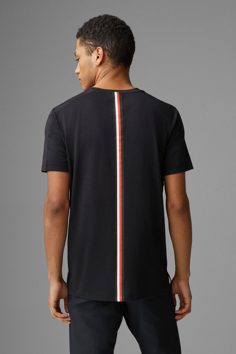 Tarik T-shirt in Black 3