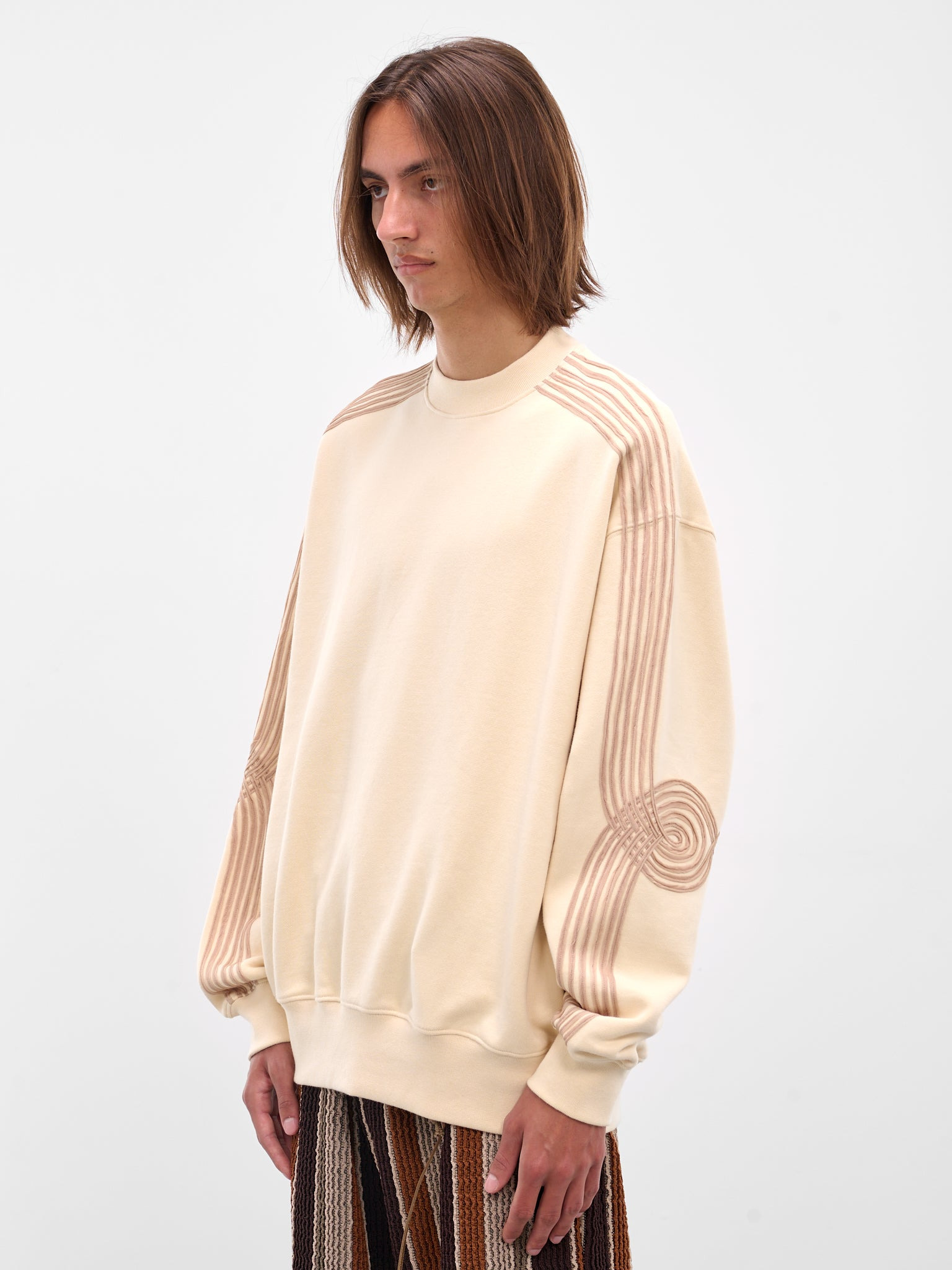 Ivory Applique Gym Crewneck Pullover - 2